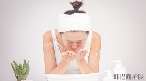 如何有效祛痘，護膚品的使用順序很重要！